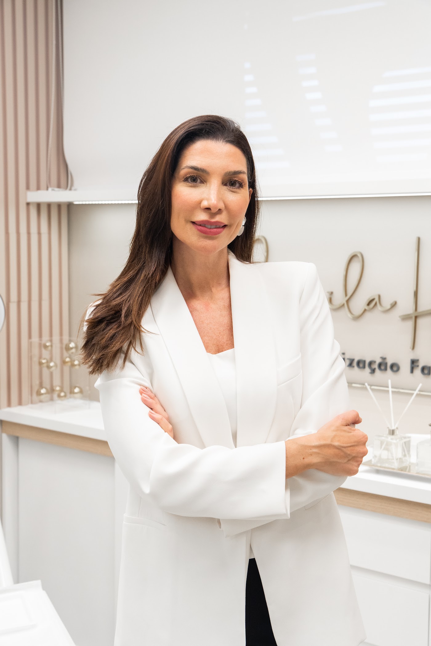 Dra. Camila Huk, cirurgiã-dentista responsável pela ortodontia na Clínica Huk em Canoas